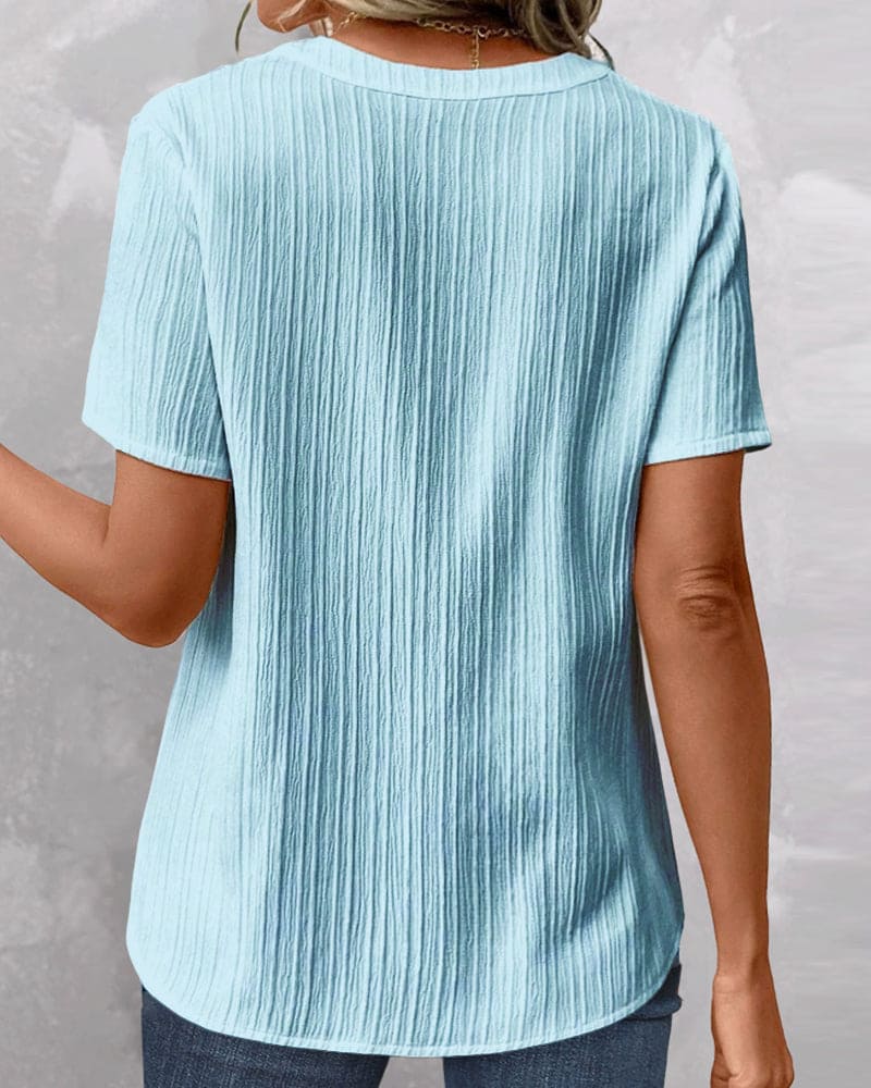 Danique | Shirt Met Een V-hals In Een Egale Kleur