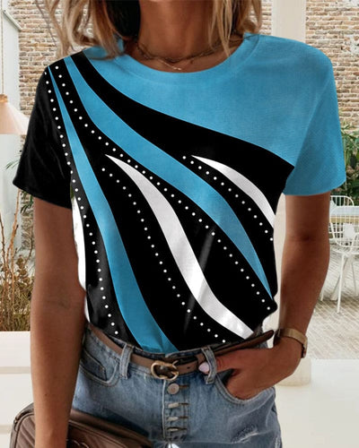 Saar | Een gestreept T-shirt met korte mouwen en een ronde hals